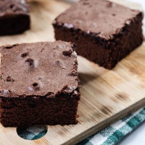 Brownie maravilhoso de chocolate ao leite - Da Flávia (45 gramas) *, **